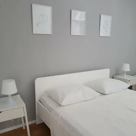 Mira Apartamento *