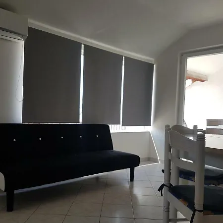 Mira * Zadar