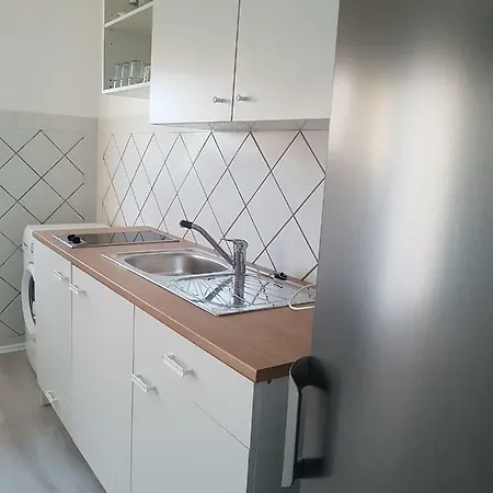 Apartment Mira